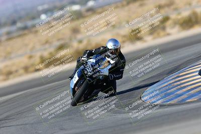 media/Jan-09-2022-SoCal Trackdays (Sun) [[2b1fec8404]]/Turn 11 (935am)/